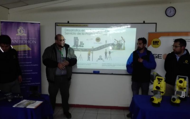 Dropbox_charla-topoIMG_20190904_190222-700x426